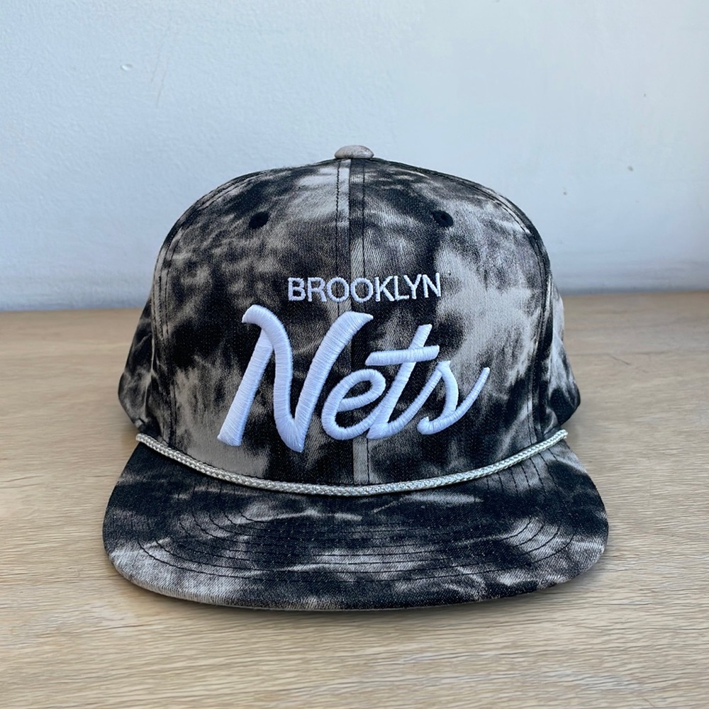 Brooklyn Nets Mitchell and Ness Black and White Tie Dye Snapback